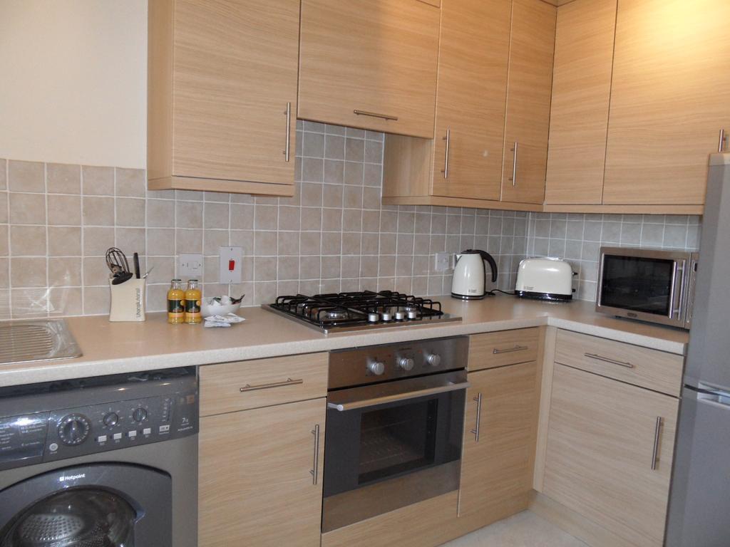 Basingstoke Apartments - Sherborne House, City Centre Victorian Apartments Extérieur photo